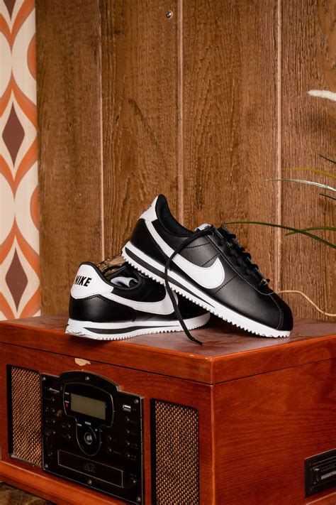 nike cortez damen 42|Nike Cortez shoes history.